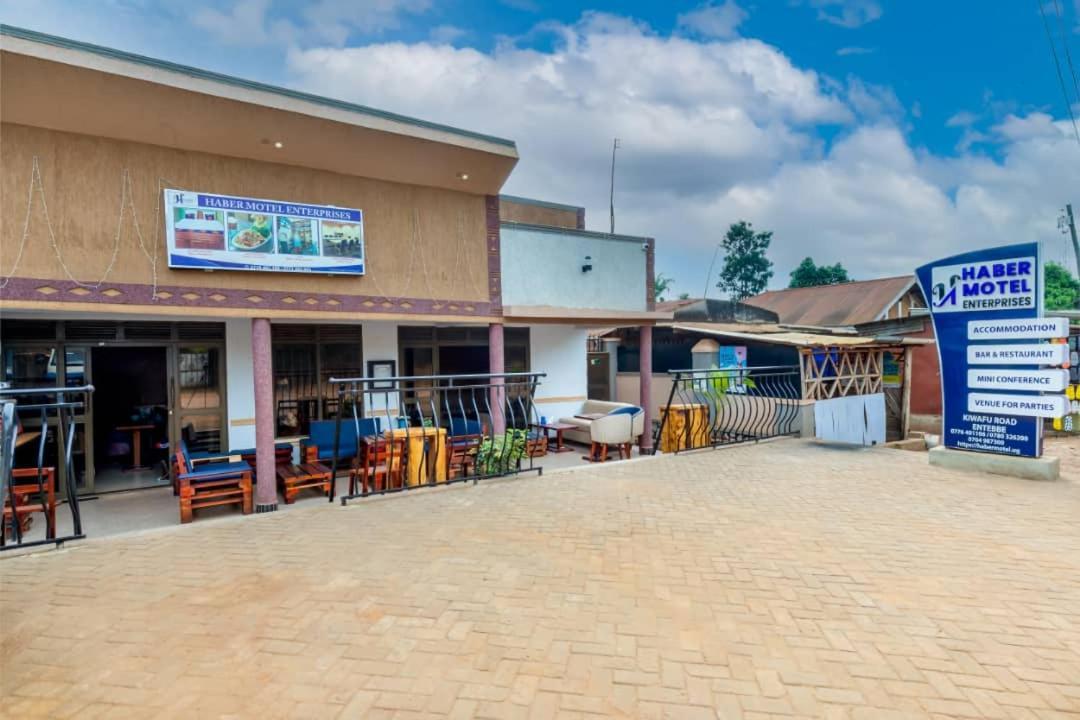 Haber Motel Enterprise Ltd Entebbe Exteriér fotografie